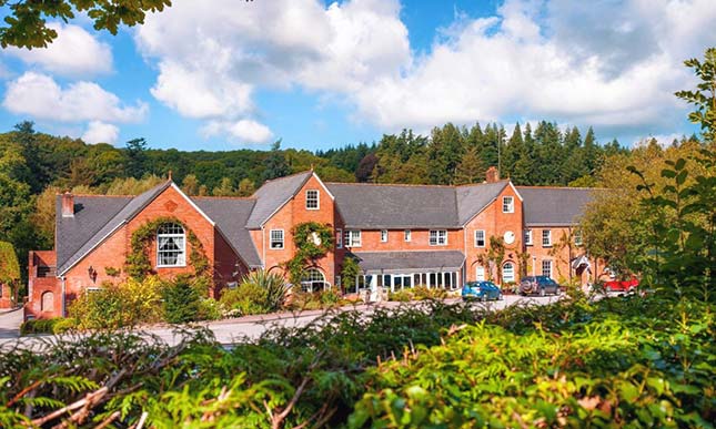 Fox and Hounds Hotel