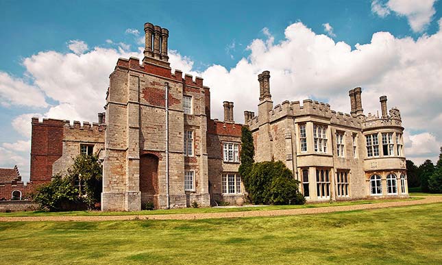 Hinchingbrooke House